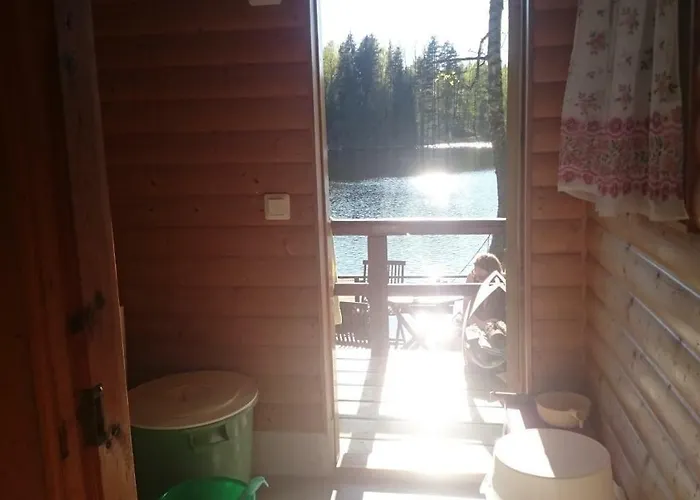 Lohja At Enaejaervi 度假居 Karjalohja