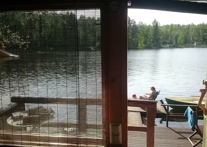 Lohja At Enaejaervi Дом отдыха Карьялохья